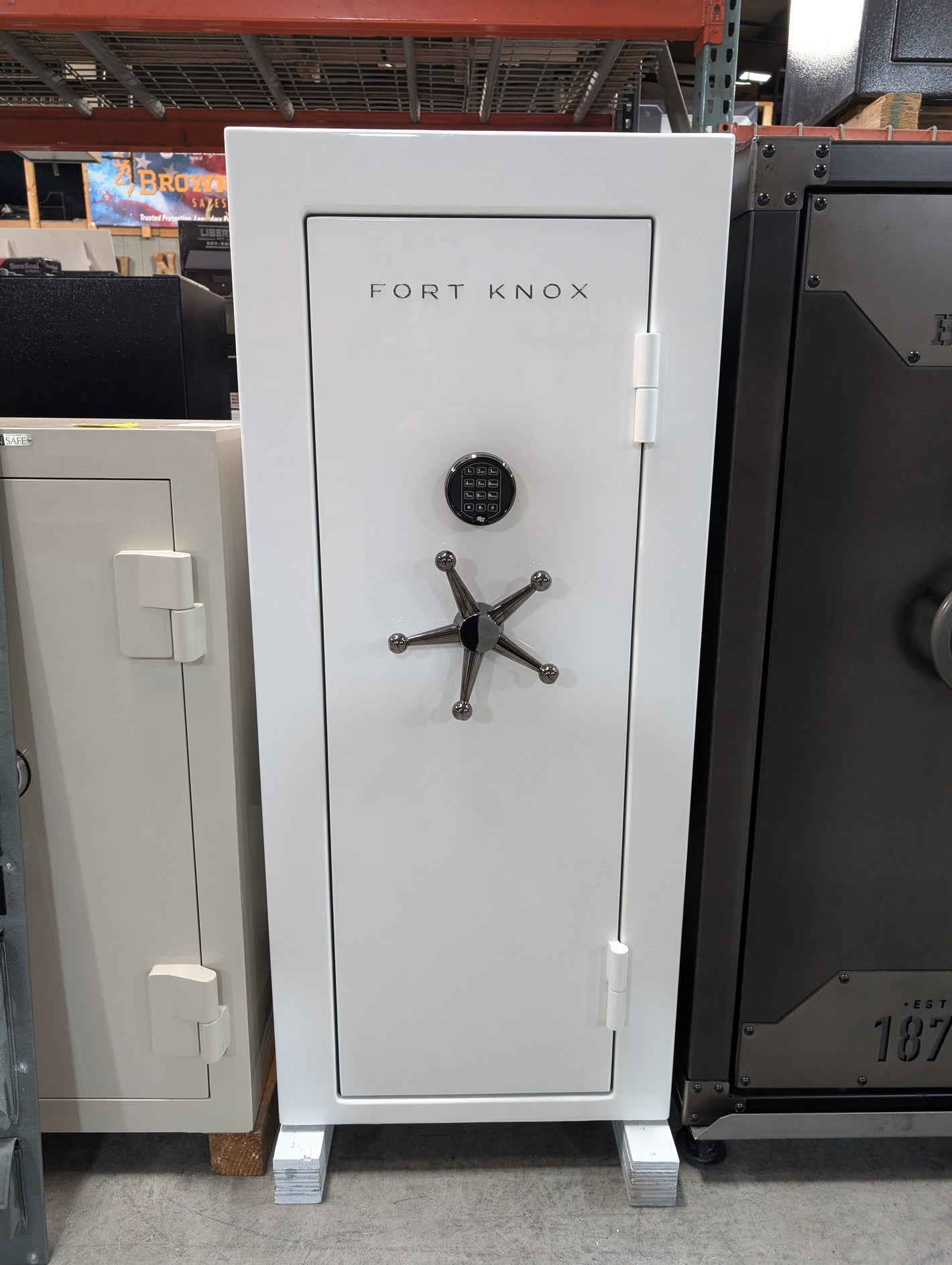 USED Fort Knox Maverick 6026