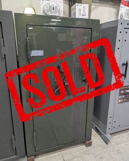 SOLD Fort Knox Defender 6637 *Paint Blemish*